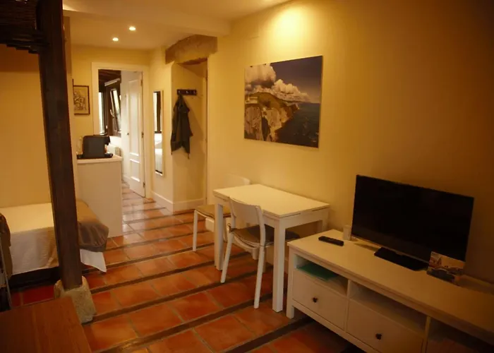 2 Habit, Sala, Terraza, Jardin, Parking Gratis * Zumaia