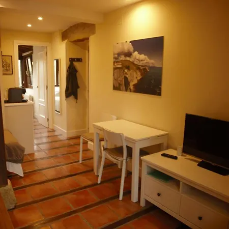 2 Habit, Sala, Terraza, Jardin, Parking Gratis * Zumaia