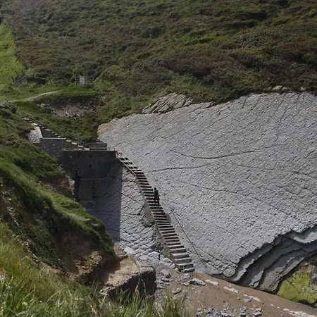2 Habit, Sala, Terraza, Jardin, Parking Gratis Zumaia