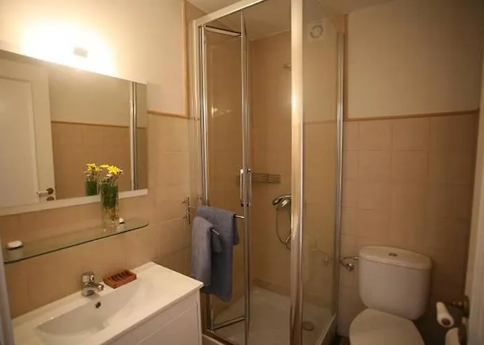 2 Habit, Sala, Terraza, Jardin, Parking Gratis Apartamento