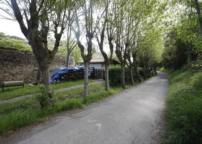 2 Habit, Sala, Terraza, Jardin, Parking Gratis