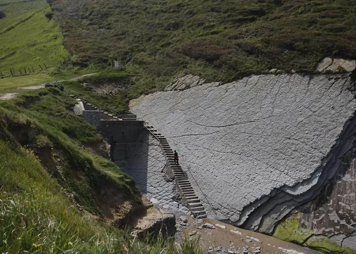 2 Habit, Sala, Terraza, Jardin, Parking Gratis Zumaia